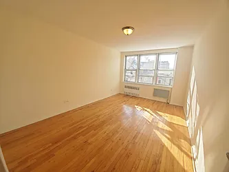 Rented by Smart NY Realty LLC