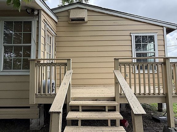 4th image of 1322 Daytona Dr