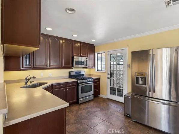 5021 Brayton Ave, Long Beach, CA 90807