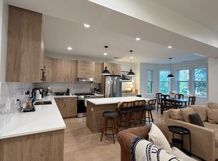 3529 W Shakespeare Ave #1, Chicago, IL 60647