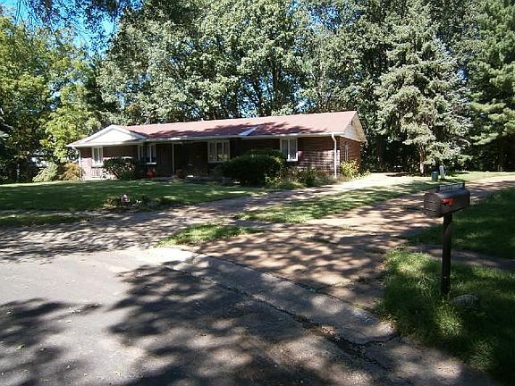 4th image of 12690 Bay Shore Dr