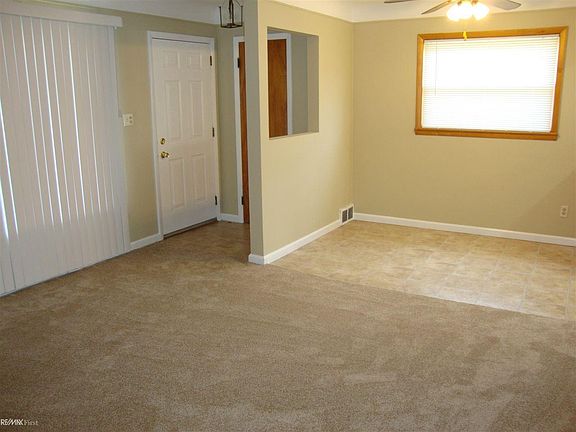 2nd image of 25134 Barbara St