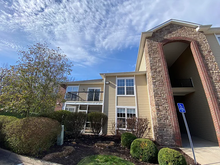 4100 W Worley St #7 — Photo 1