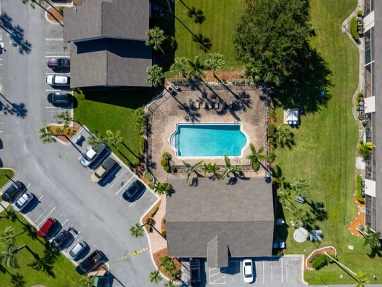 1054 Mollie Ln #M054 — Photo 10