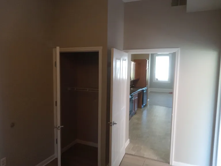 225 E Steins St #6 — Photo 5