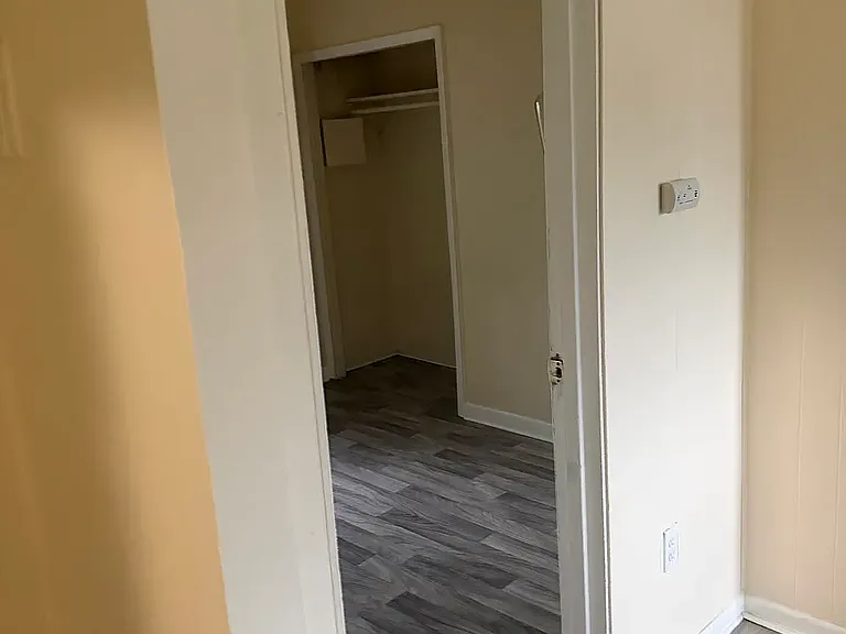 2927 Fairview St — Photo 14