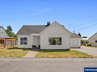 2160 Vaughn Ave NE, Salem, OR 97305