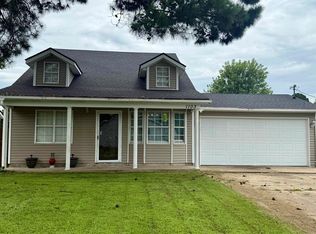 1103 N 29th St, Paragould, AR 72450