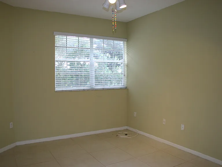 2301 NW 96th Ter #16H — Photo 5