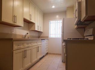 1322 N Vista St APT 1, Los Angeles, CA 90046