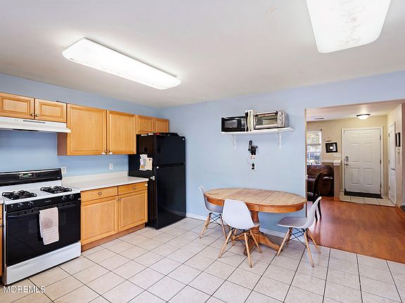 5th image of 39 Waterview Drive