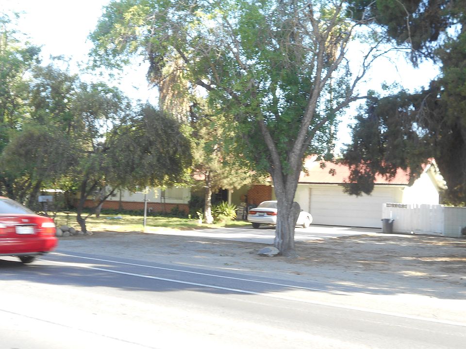 2nd image of 5482 E Ashlan Ave