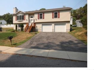 43 Havell St, Ossining, NY 10562