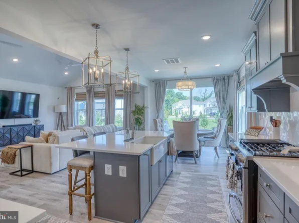 602 Harrier Ln, Middletown, DE 19709