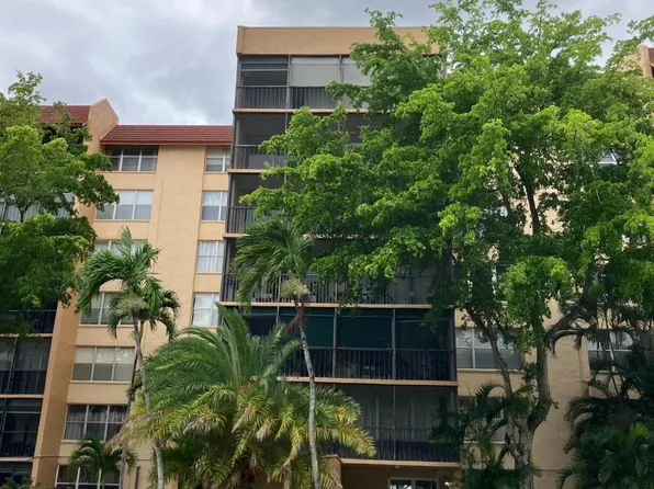 3771 Environ Boulevard #345, Lauderhill, FL 33319