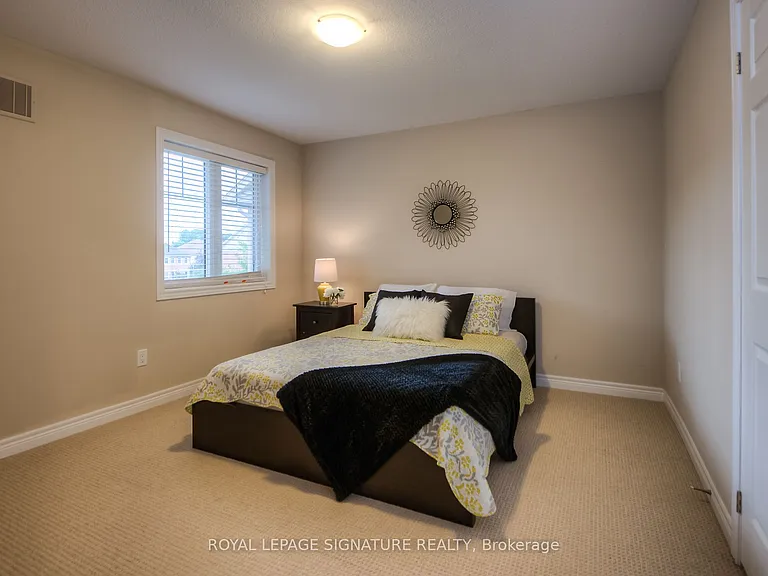 102 Coopershawk St — Photo 11