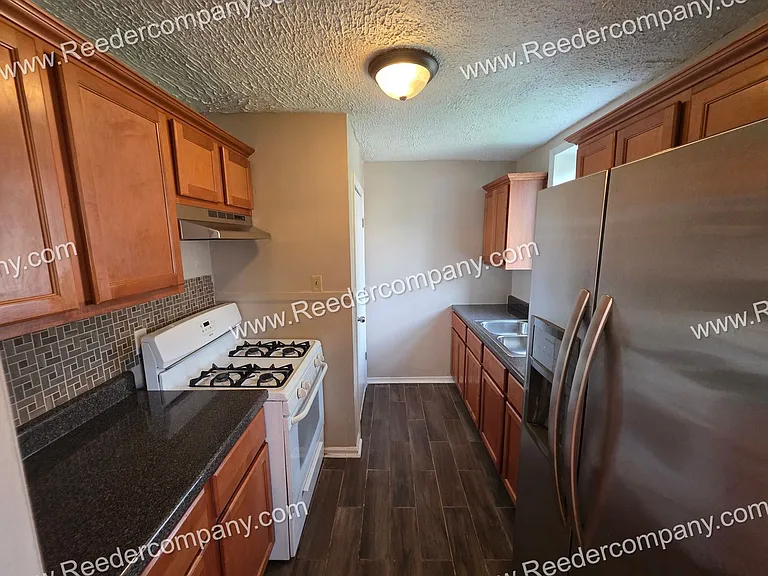 6740 Wicker Ave — Photo 5