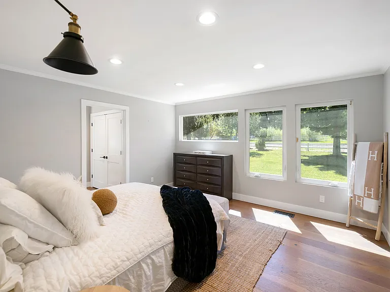2241 Pioneer Trl — Photo 12