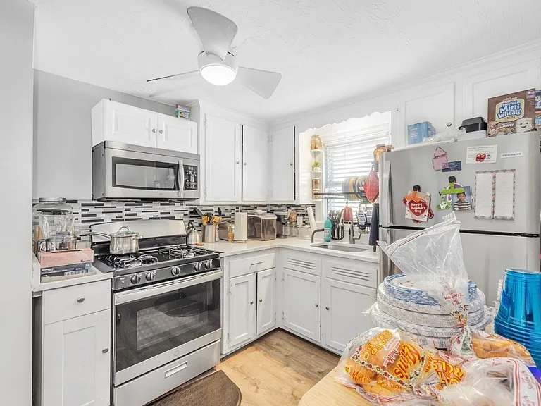 30 Bateman St #2 — Photo 3