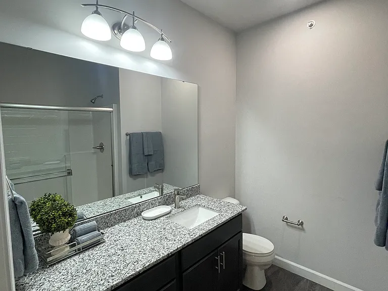 Miller Crossing Apartments & Villas — Photo 5