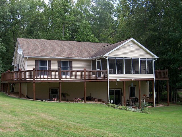 1st image of 53 Holly Hill Ln