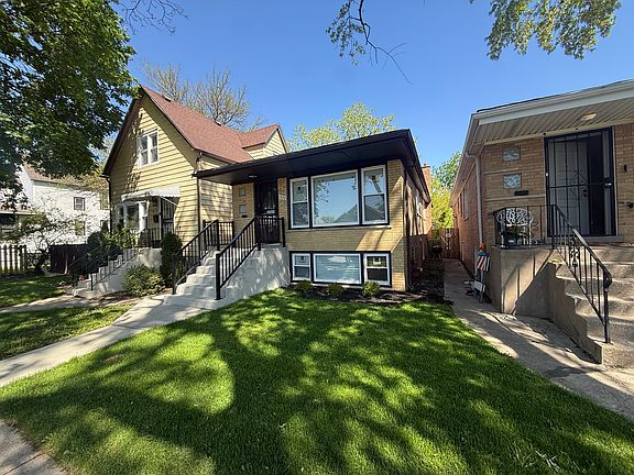 2nd image of 1234 W 97th Pl