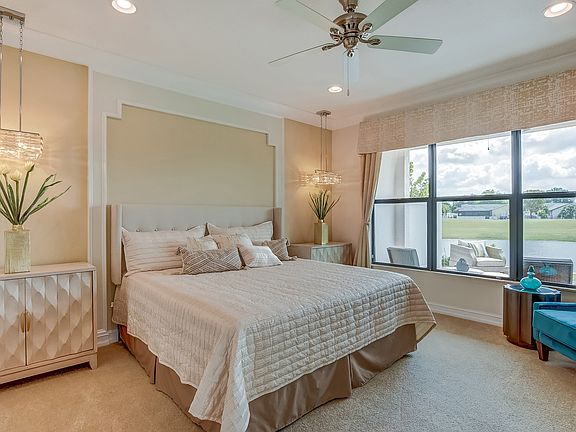 Glamorous owner s suite