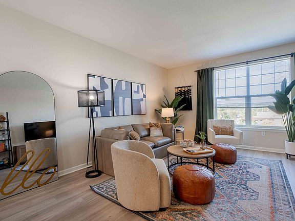 4th image of 710 N Morton St #2-6997