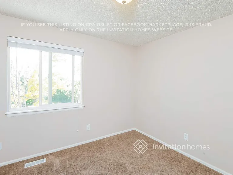 12040 Grape Way — Photo 13