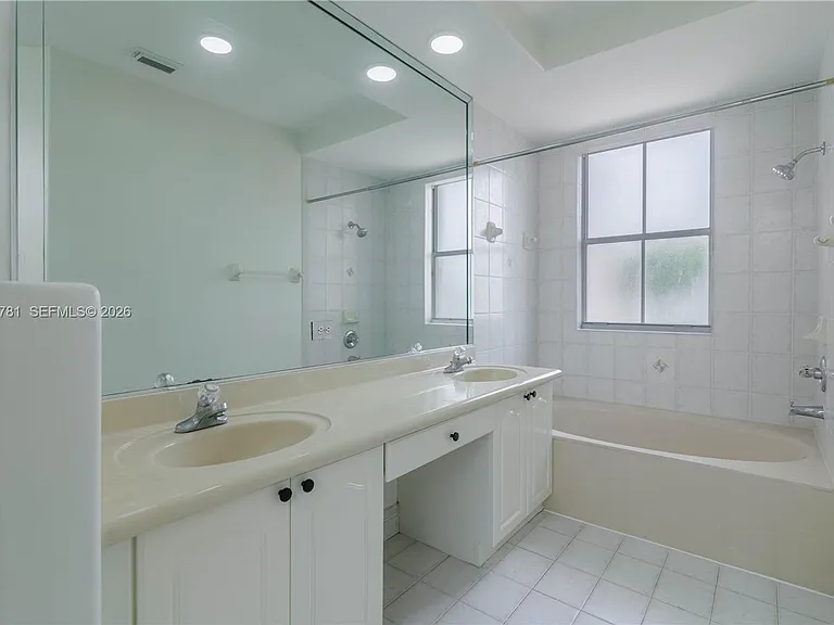 3126 NW 101st Ct — Photo 13