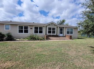 1901 Nolan Ridge Dr, Cleburne, TX 76033