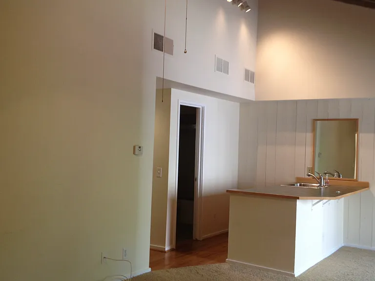23531 Avenida La Caza #120-B — Photo 6