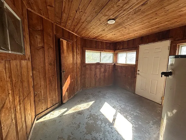 239 Byrnes Cir — Photo 7