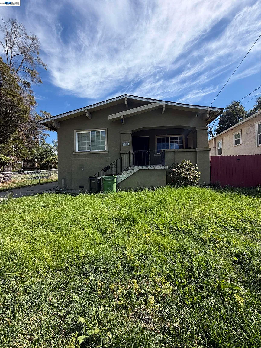 4058 Edwards Ave photo 1