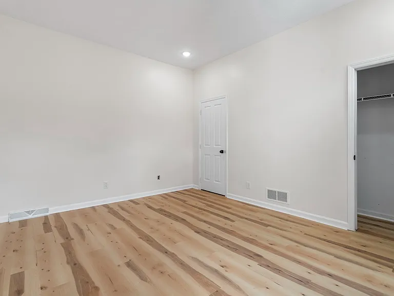 2116 Perrysville Ave — Photo 11