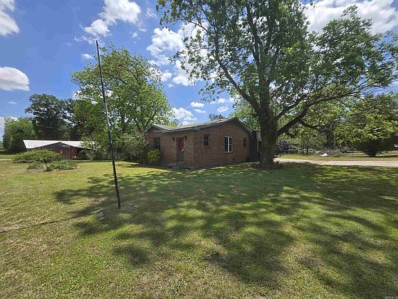 2nd image of 933 Skipper Bridge Rd