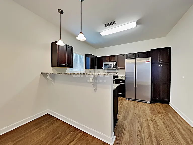 4870 Beryl Dr — Photo 5