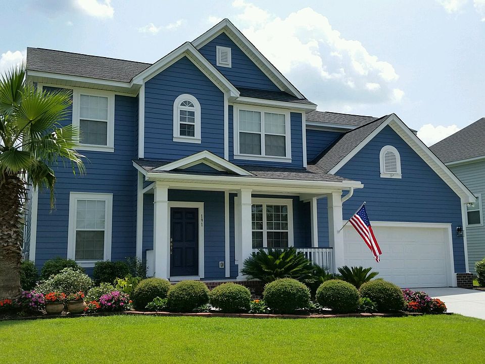 Exterior just repainted!