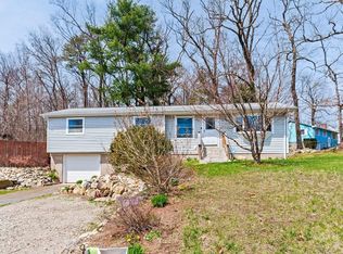 106 Pinney St, Palmer, MA 01069