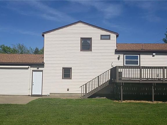 3rd image of 144 Hutchinson Dr