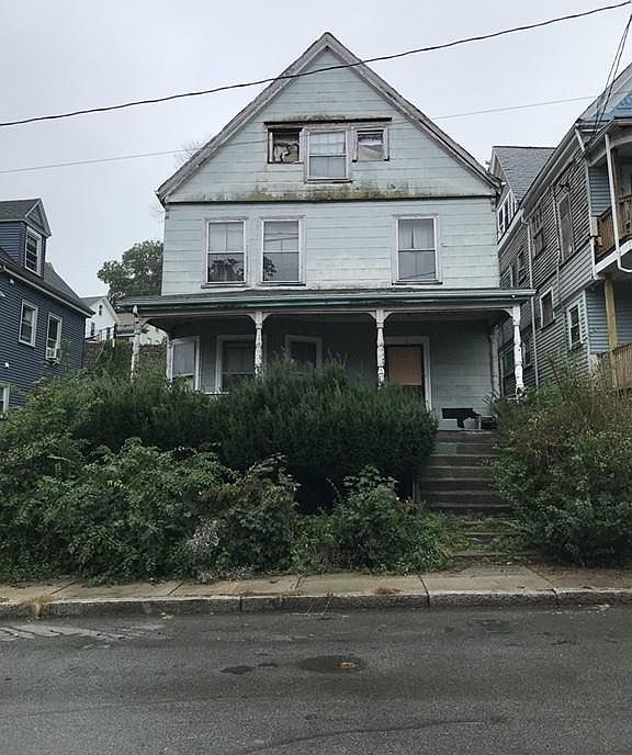 Building Photo 3