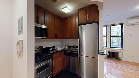 Rented by Bond New York