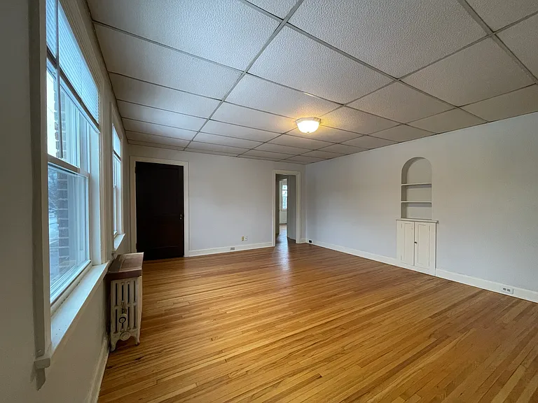 1019 S Farwell St #202 — Photo 5