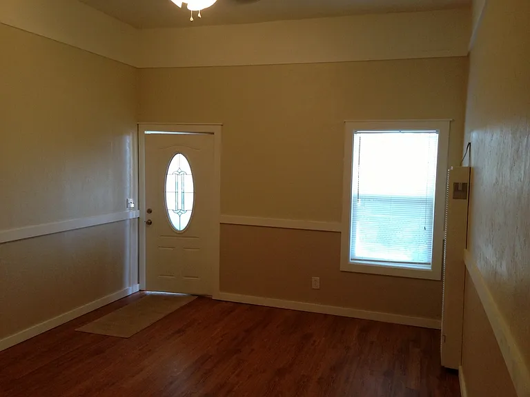 1636 Pine St #1 — Photo 9