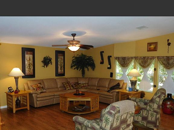 3rd image of 7839 White Ibis Ln
