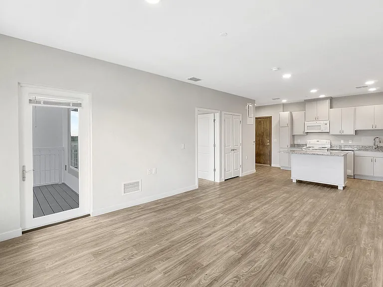 The Reef at Riviera 62+ Apartments — Photo 54
