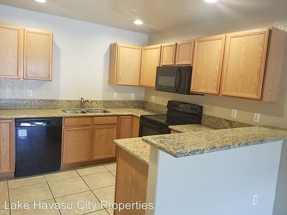 5th image of 4150 Highlander Ave APT 101