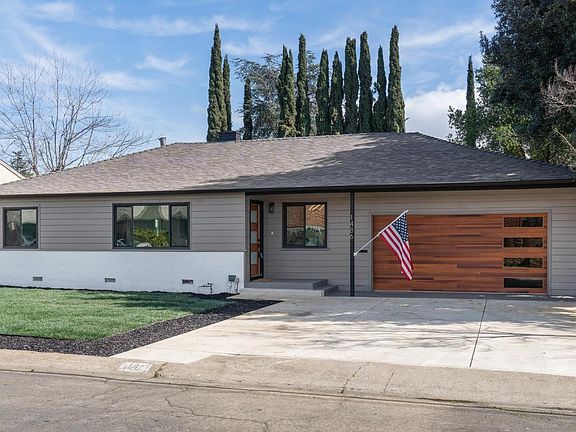 2nd image of 1486 Barbis Way