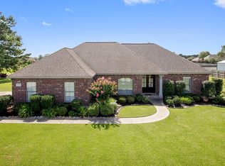 2255 W Raphael Sq, Lake Charles, LA 70611