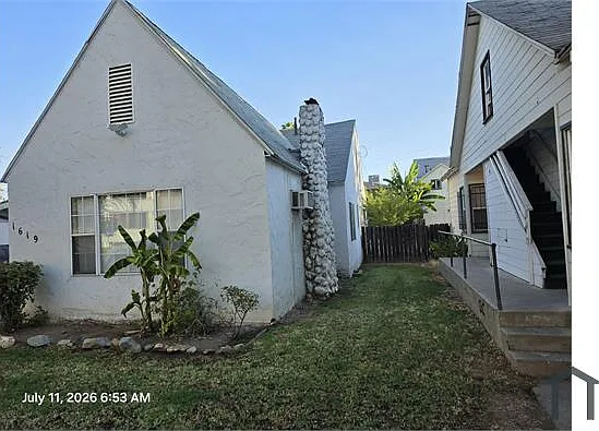 1619 E Cambridge Ave #- — Photo 1